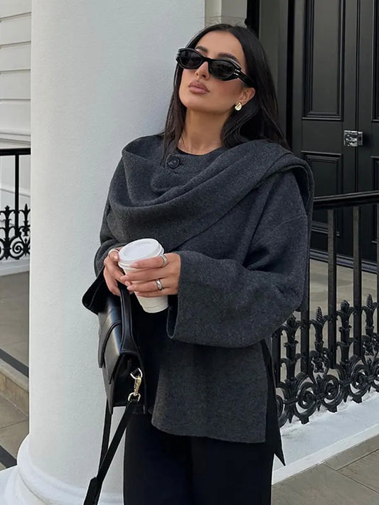 Elegant Knitted Cape Coat - Di Supremo