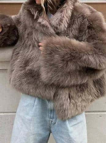 Chic Plush Fur Coat - Di Supremo